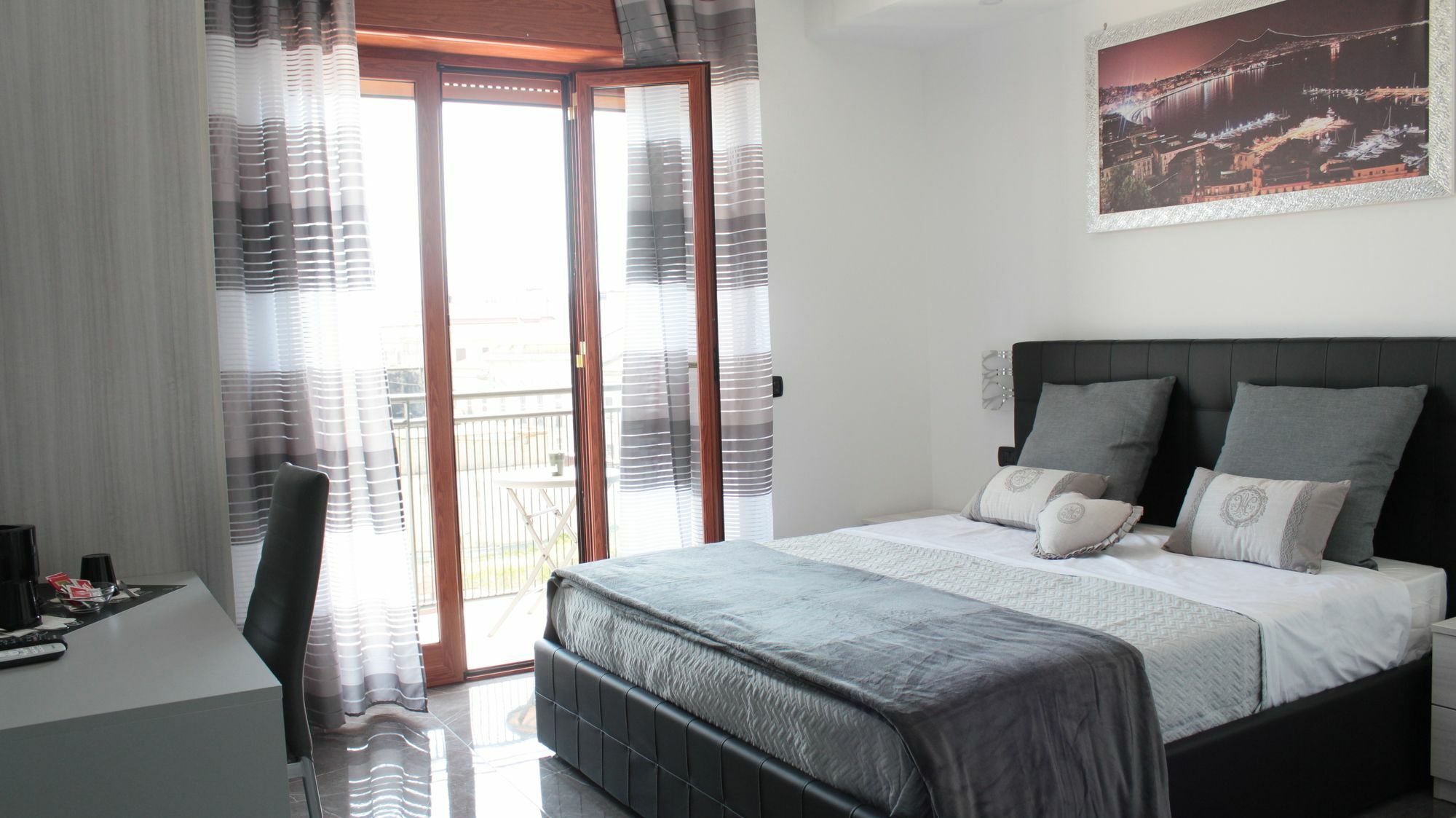 B&B Napoli La Perla Exterior foto